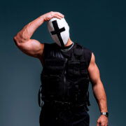 imagen de holy priest relacionada a las acusaciones de fake dj